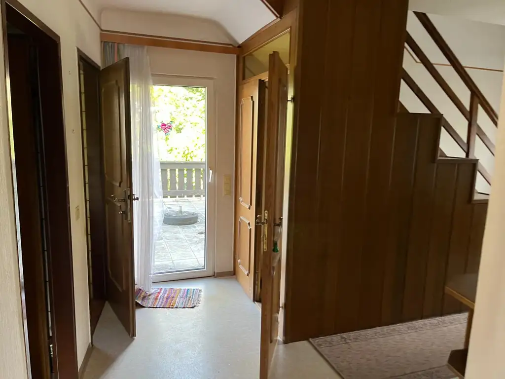 Bieterverfahren - Jetzt anmelden! Idyllisches Haus mit 2 Wohneinheiten in einzigartiger Lage an der Donau Persenbeug Zentrum