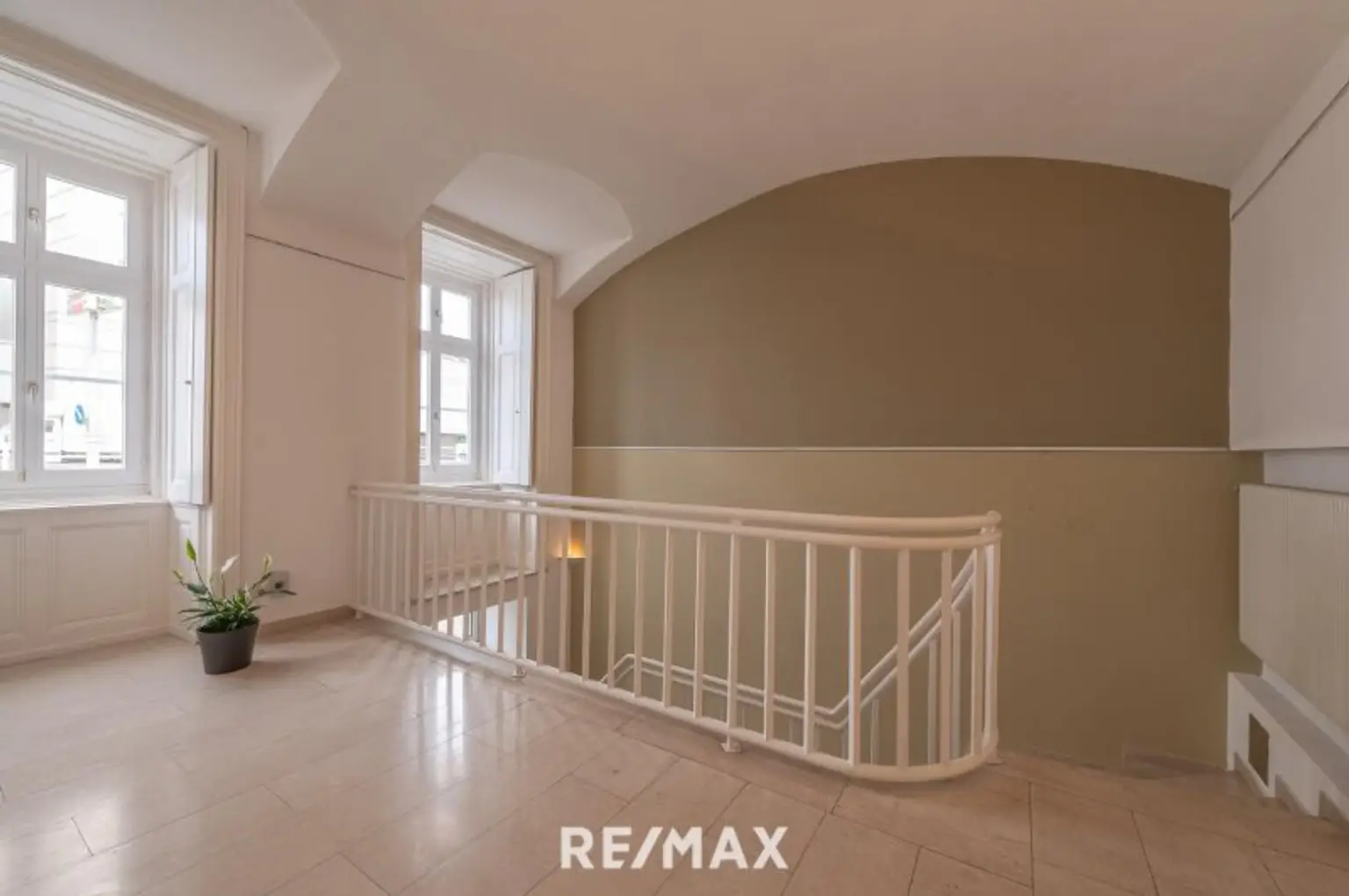 Renoviertes Altbaubüro | repräsentative Adresse und Räumlichkeiten | sensationelle Lage Am Heumarkt