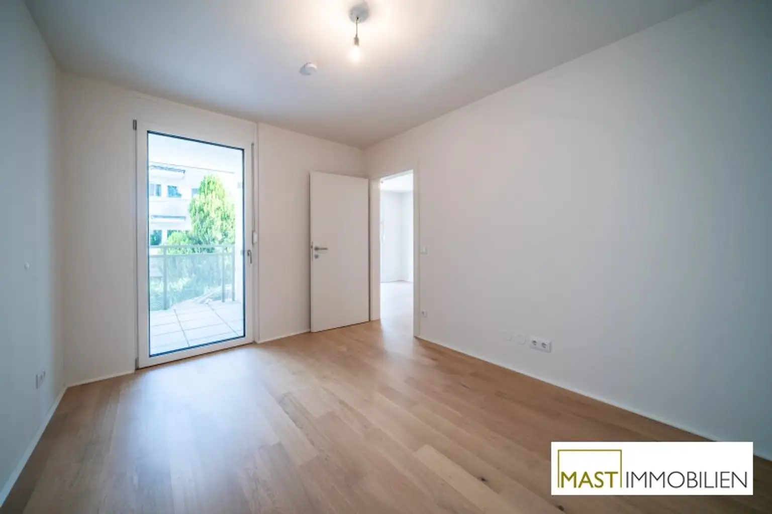 *Bezugsbereit* Provisionsfreie 2-Zimmer Wohnung mit Loggia