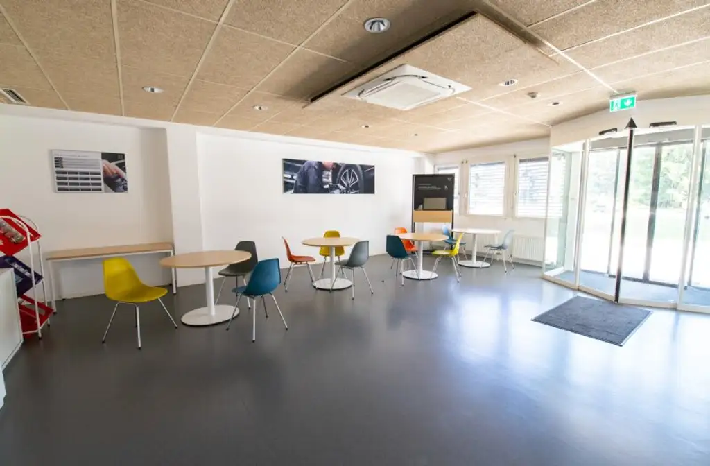*** Multifunktionale Gewerbeimmobilie *** Flexibel nutzbar und sofort einsatzbereit