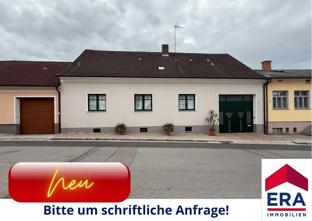 NEU: Wohnen, Arbeiten und Lagern - Zwei separate Wohneinheiten & ca. 1.600m² Nutzfläche in Ottenthal