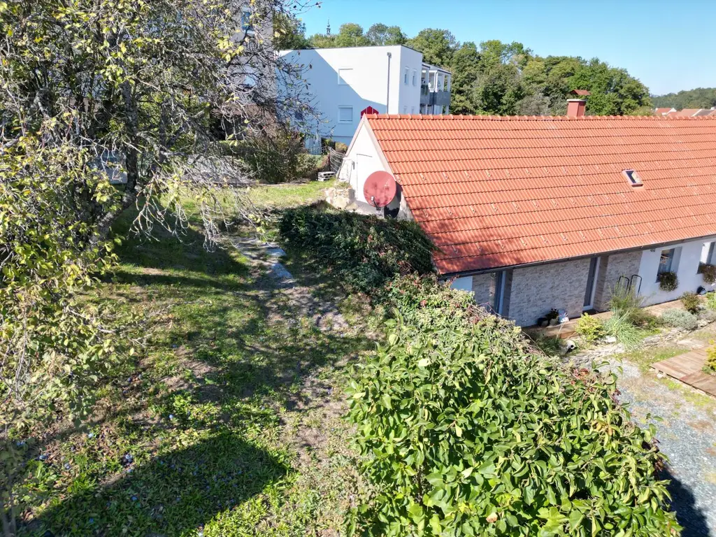 Einfamilien-/Ferienhaus verbindet historischen Charme mit modernem Wohnkomfort mit Burgblick - auch Hauptwohnsitz möglich!