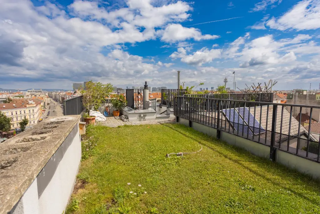 Exklusive Dachgeschoss-Maisonette mit 360° Wienblick und drei Terrassen - 1100 Wien
