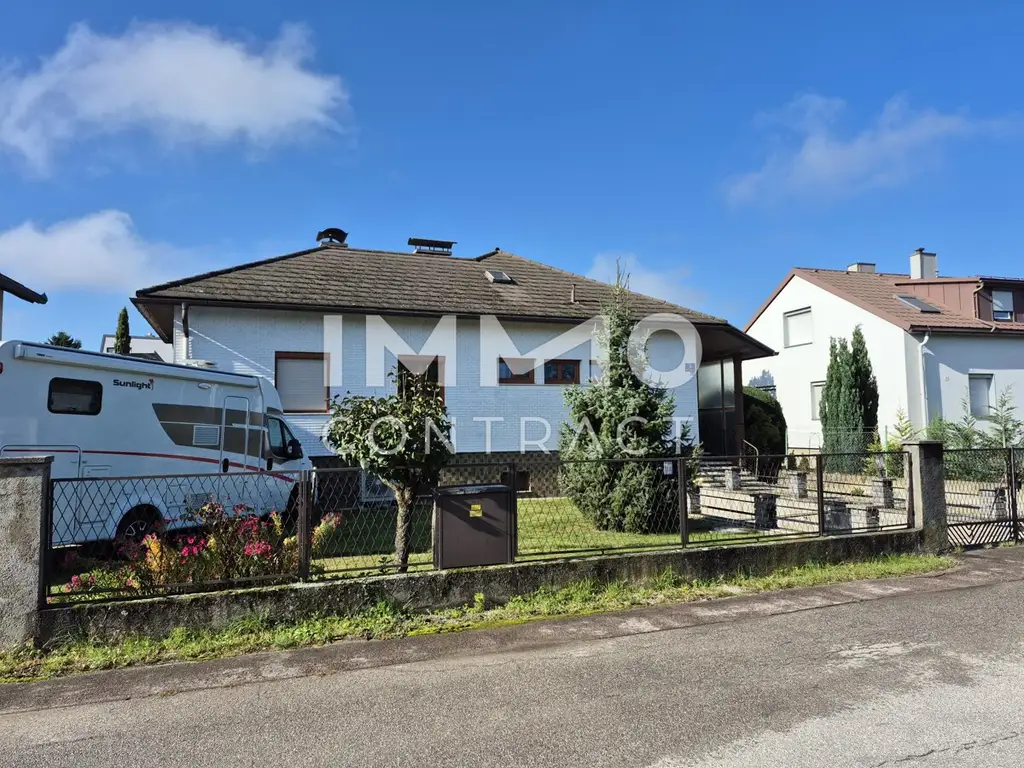 Renovierungsbedürftiger Bungalow in Top Lage!