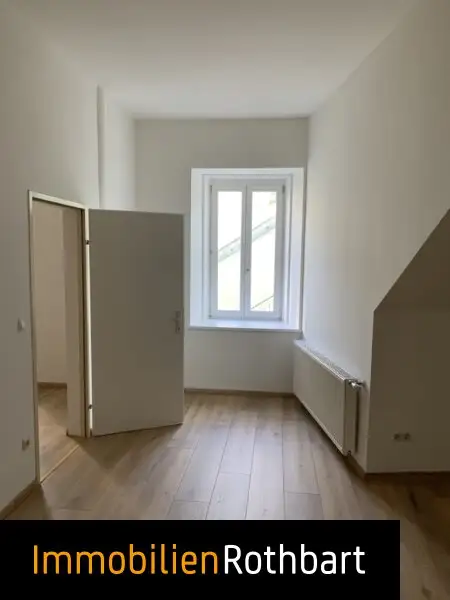 Großzügig angelegte 2-Zimmer-Wohnung