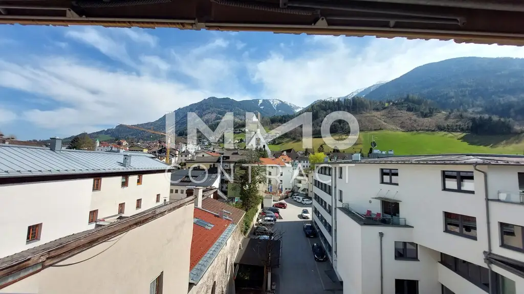 Top 4-Zimmer-Dachterrassen-Wohnung mit Parkplatz  in der Schwazer Altstadt