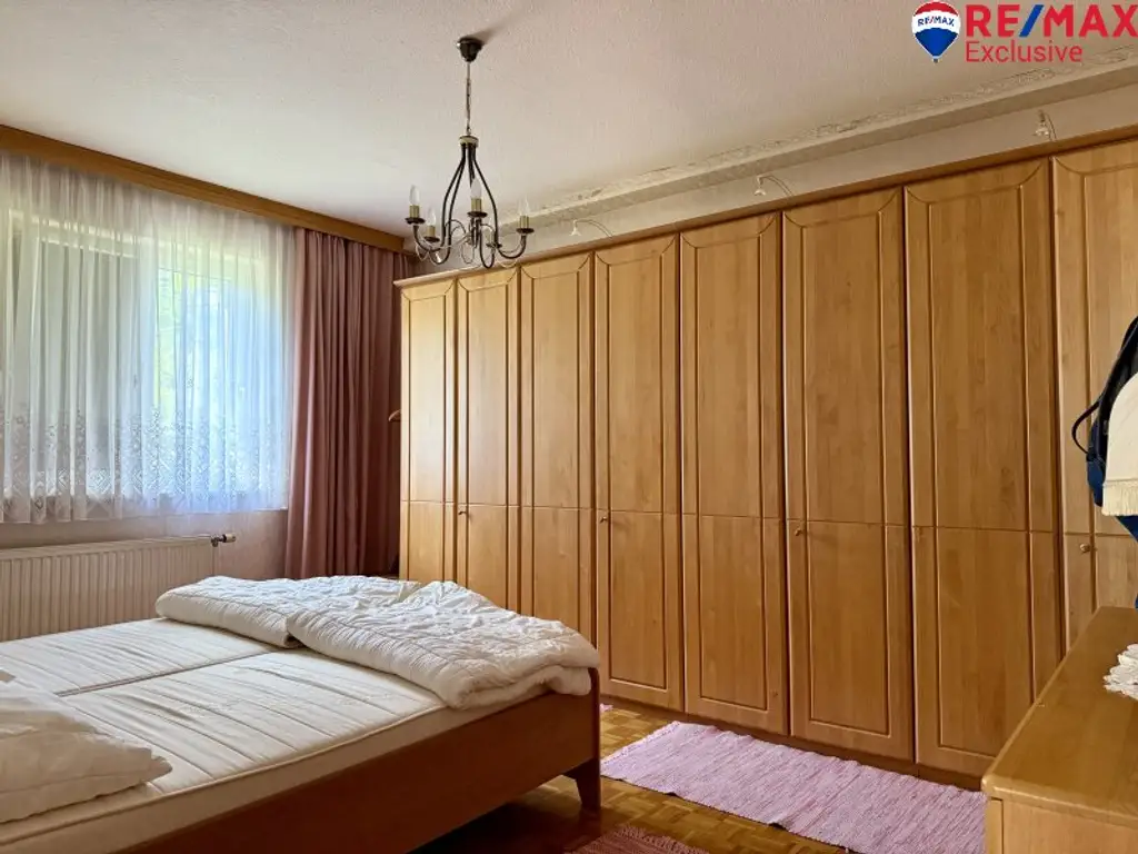 Bergzauber – Einfamilienhaus mit 158 m² Wfl. & 5.104 m² Grund in Puchberg am Schneeberg!