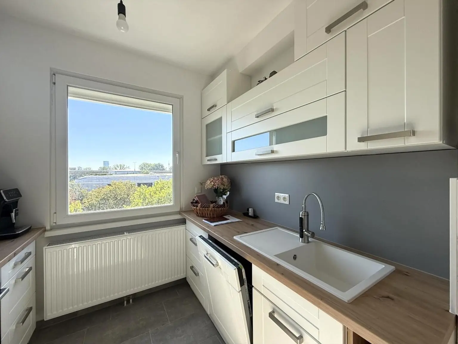 3-Zimmerwohnung im Erstbezug nach Generalsanierung // 3-room apartment, first occupancy after complete renovation //