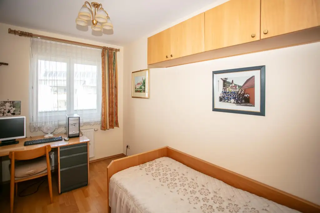 Helle 3-Zimmer-Wohnung mit Balkon in zentraler Lage