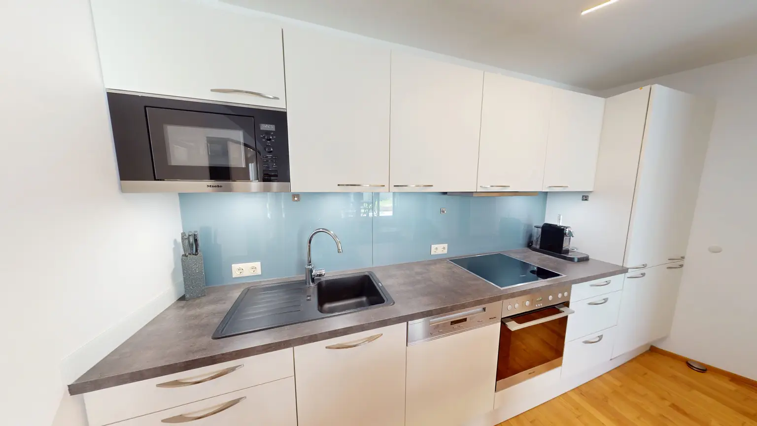 Moderne Maisonettewohnung | Jedes Zimmer mit Freifläche