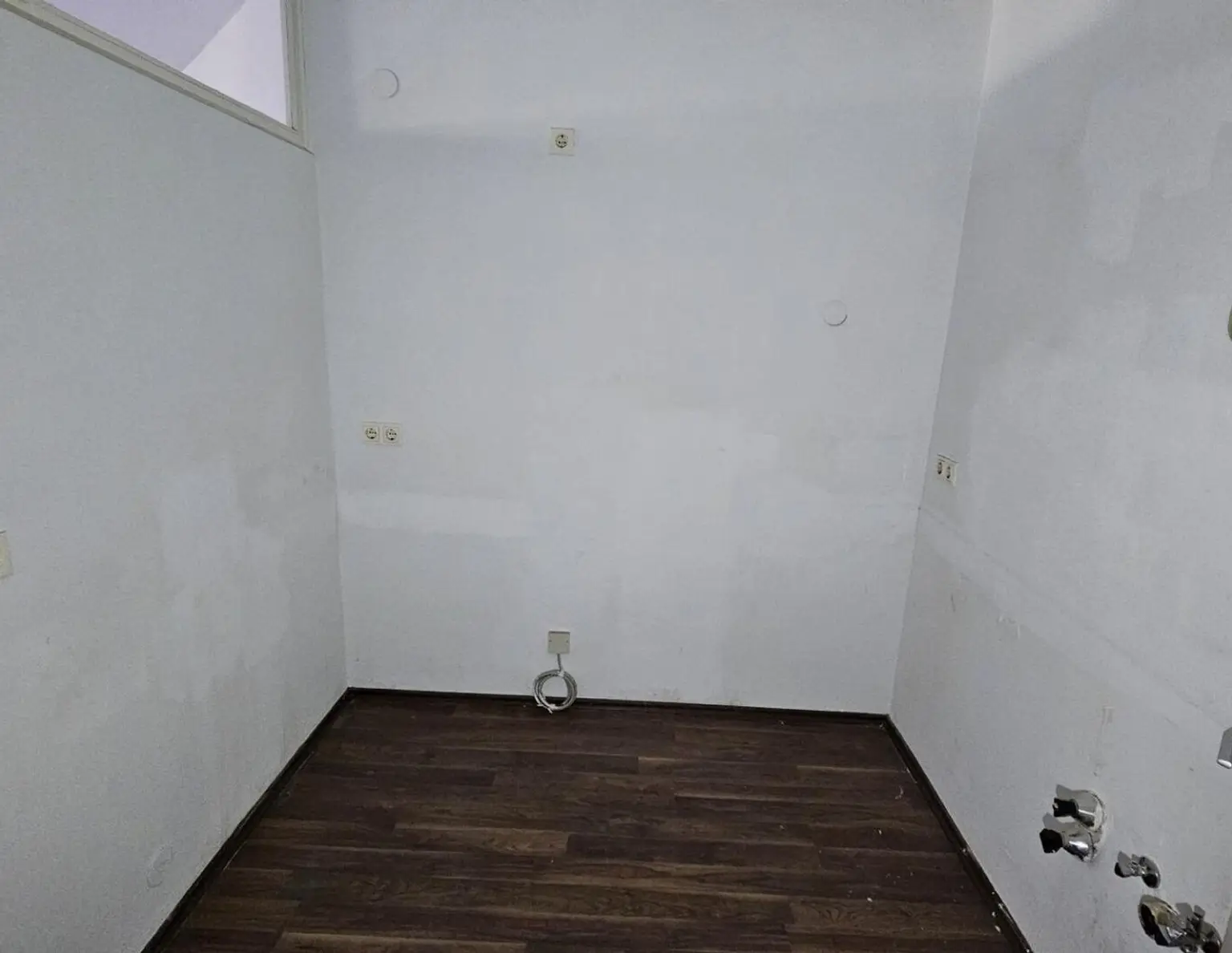 Großzügige 1,5 Zimmerwohnung, getrennte Küche - inkl. Heizkosten und Warmwasser