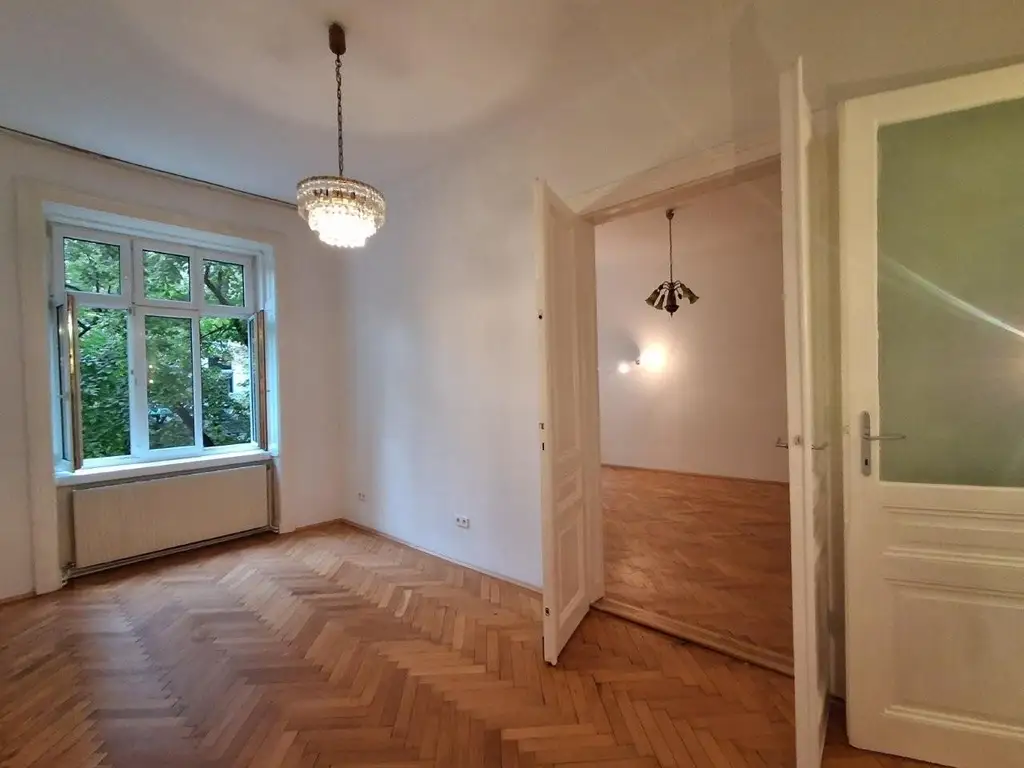 "Work-Life-Balance - Atelier, Büro oder Praxis - Venediger Au"