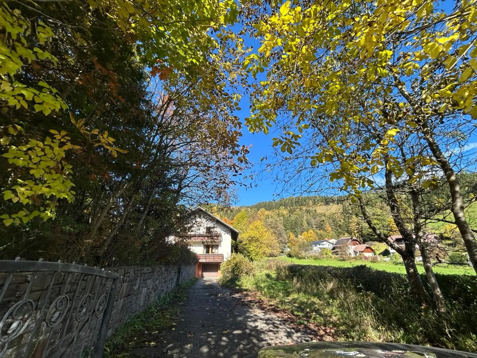 TOP LAGE! Einfamilienhaus mit viel Potenzial!