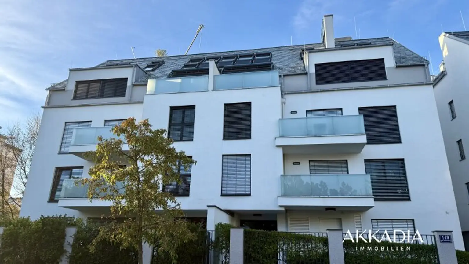 Exklusives Wohnen in idyllischer Cottagelage (inkl. Garage)