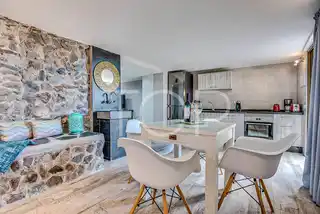 Finca-Apartment-Wohnzimmer-und-Küche-Playa-San-Juan-Teneriffa-5