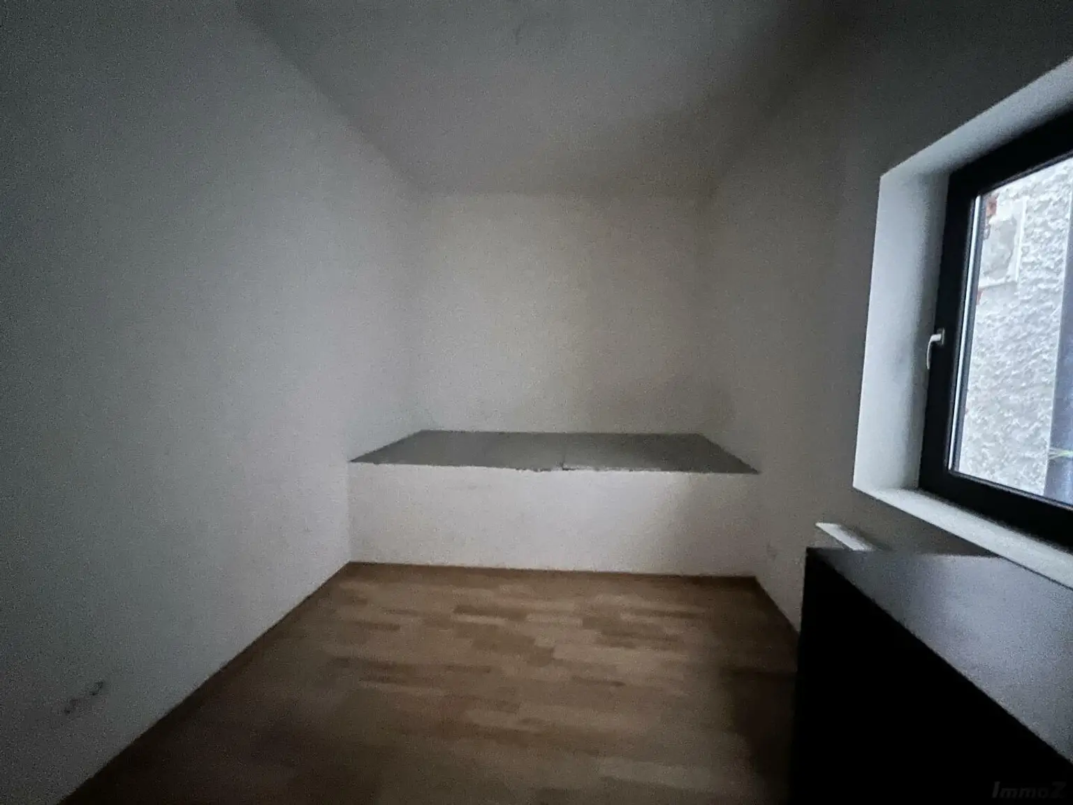 20221007_080354274_iOS