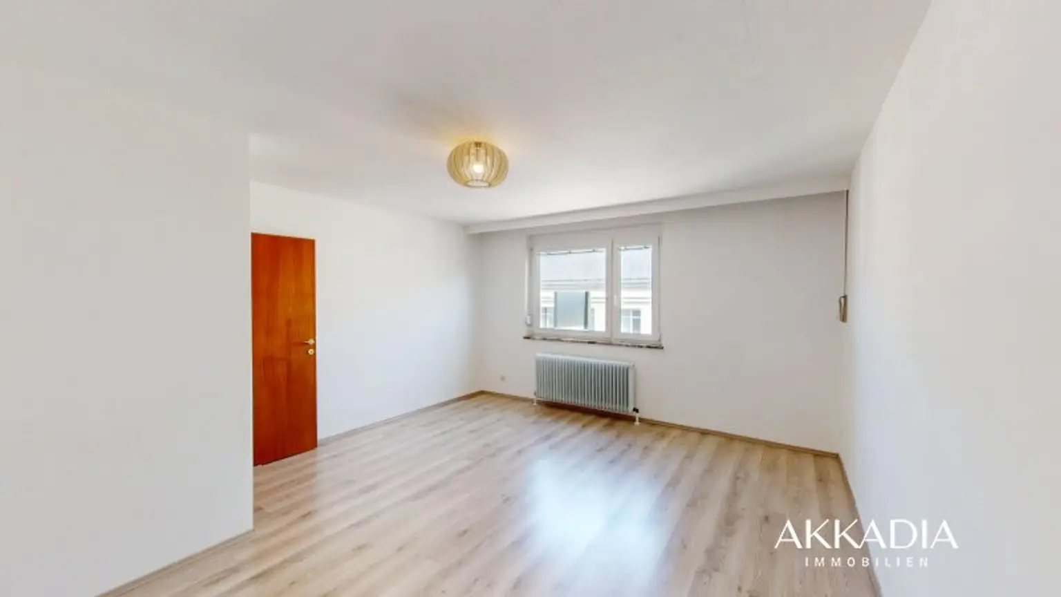 Gepflegte Neubauwohnung mit Loggia