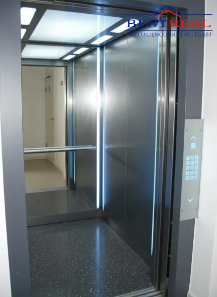 Büro am Franz-Josefs-Kai