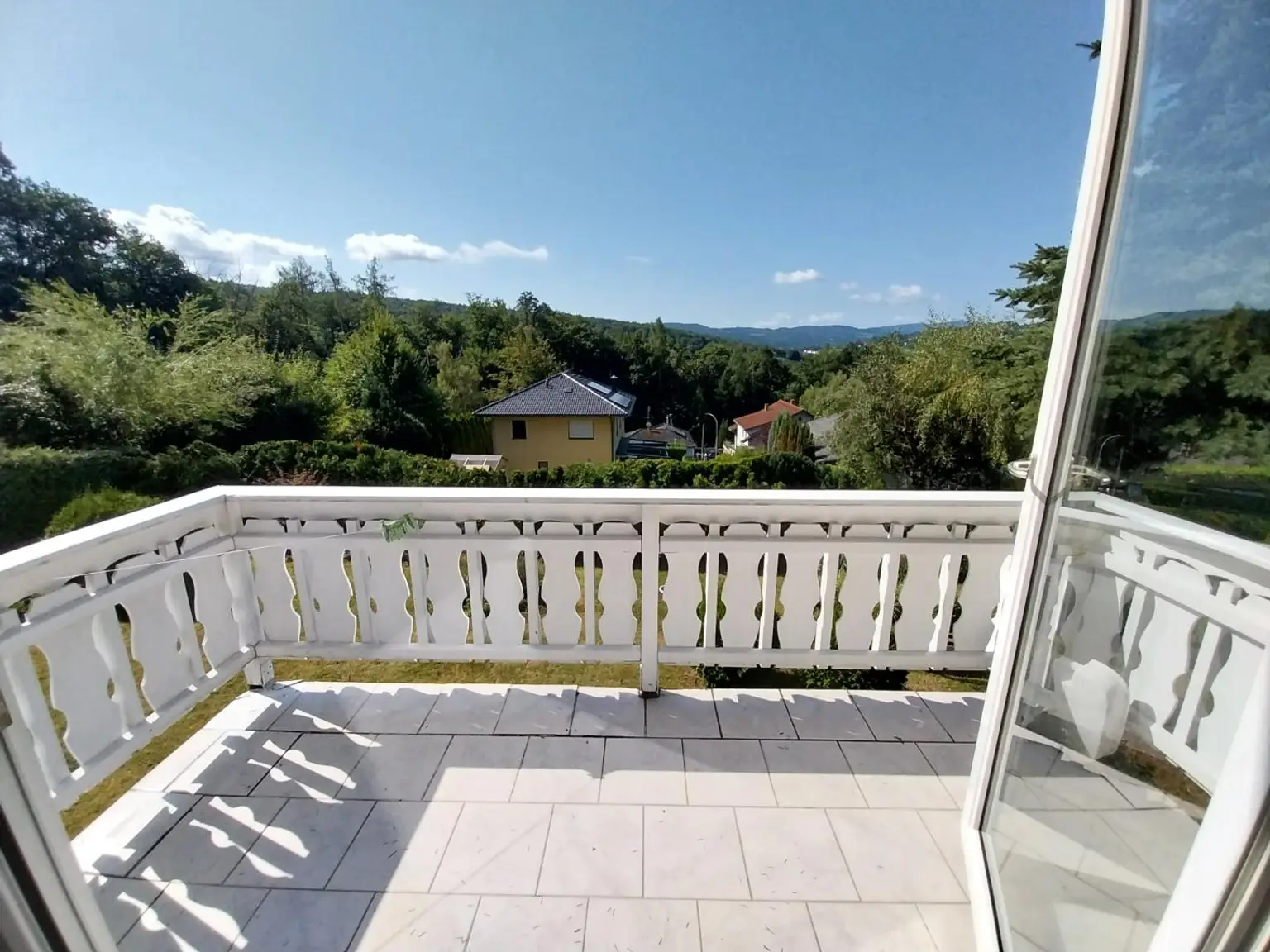 Sehr gepflegtes Einfamilienhaus, idyllische Grünlage in 3032 Eichgraben zu kaufen.