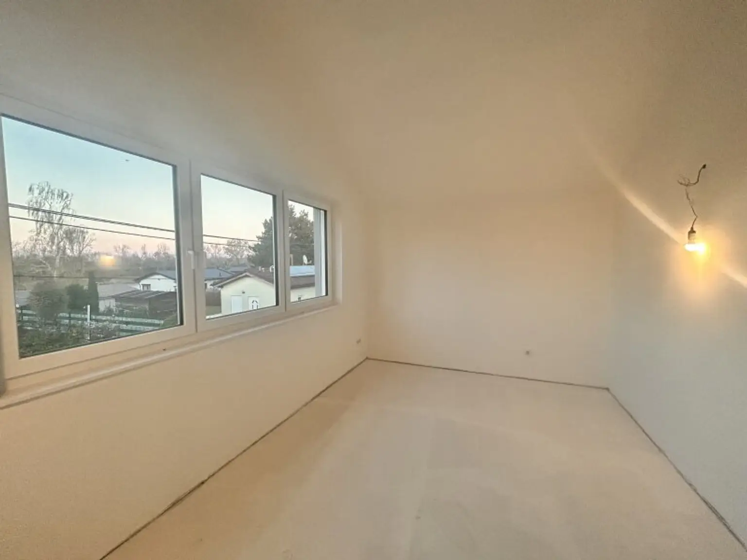 Alleineigentum ! Wohnen am See in einer Oase der Ruhe - mit 155 m2 Wohnfläche auf 2 Etagen zum Familienglück