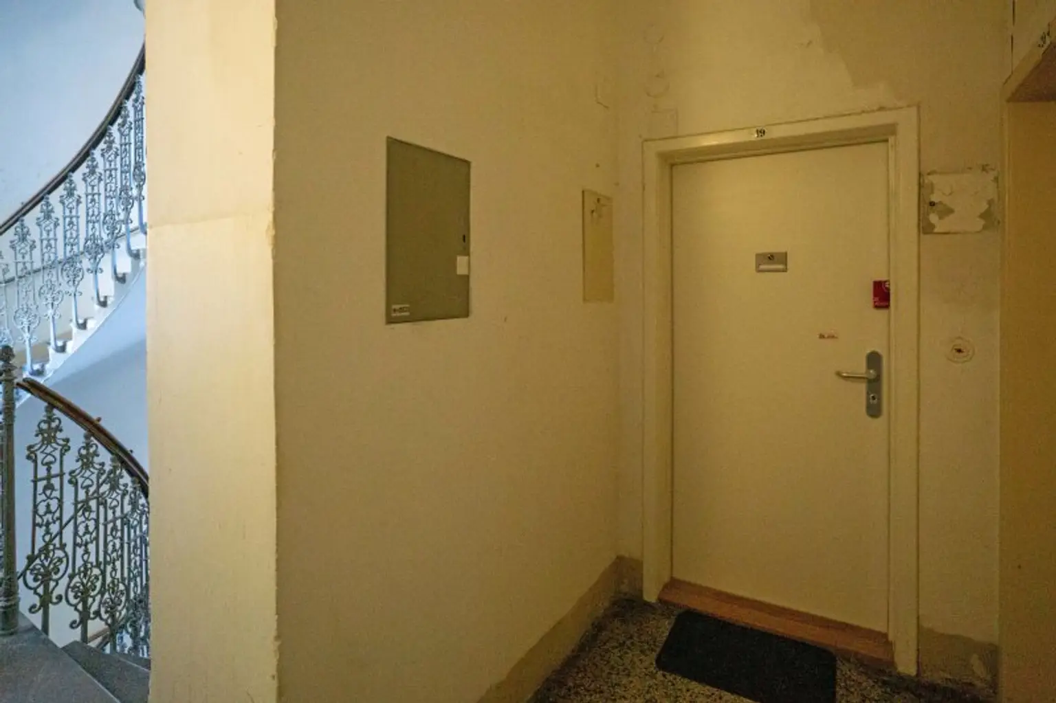 Eingang Top 19 Hoftrakt