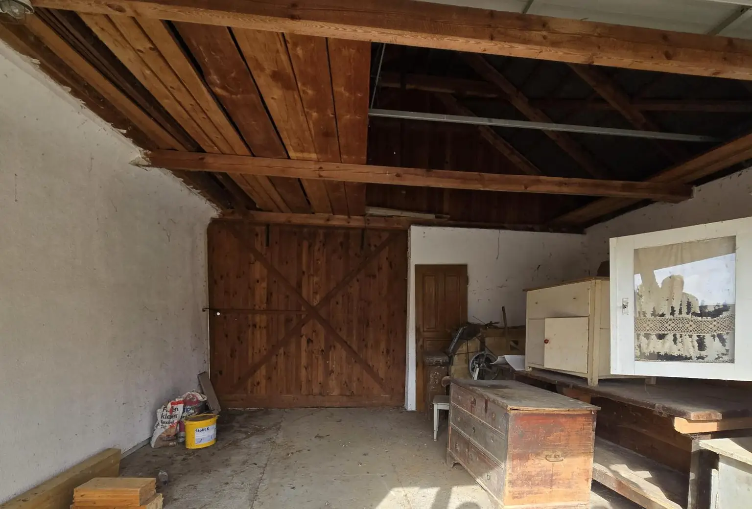 Dreikanthof mit vier Grundstücken in einer Sackgasse (ruhige Lage)