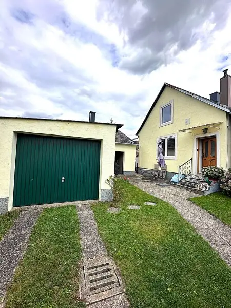 Idylle trifft Stadtnähe – Ihr Eigenheim im Weinviertel 81m² Wohnfläche mit Ausbaupotential und 270m² Grundstück