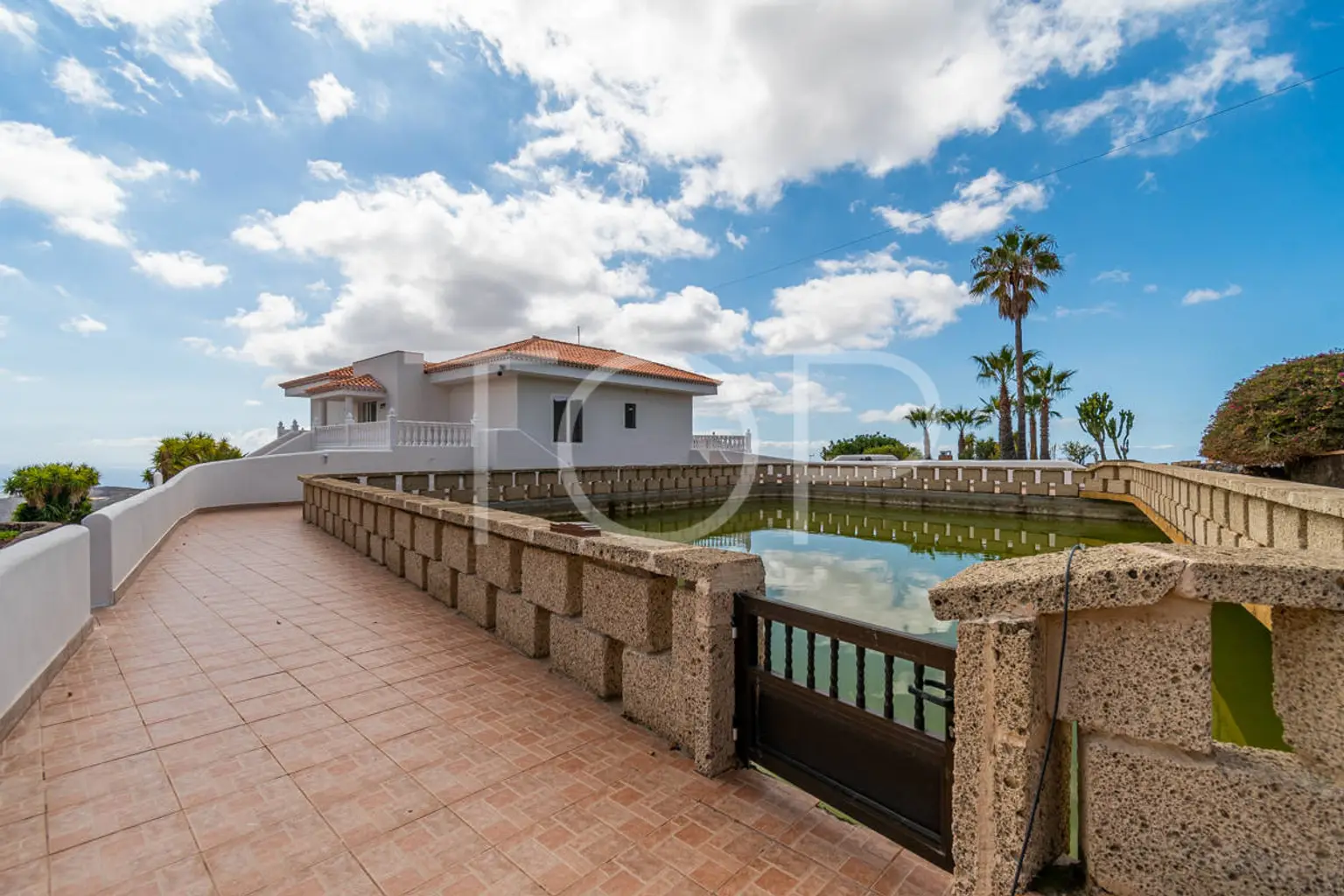 Villa-San-Miuel-tanque-riego-Teneriffa
