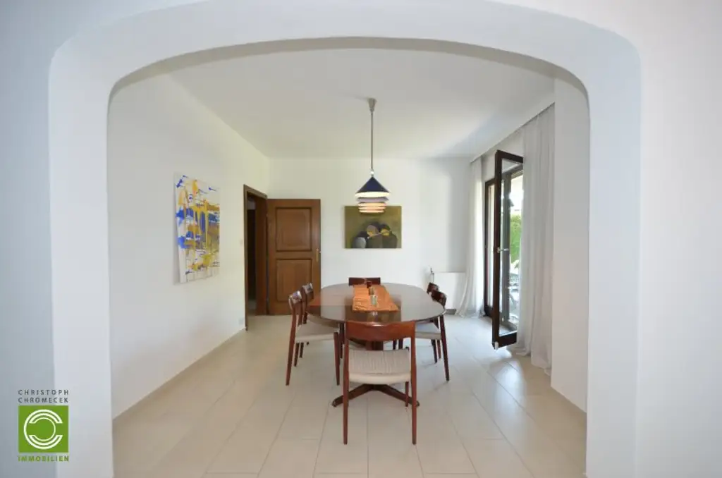 CHRISTOPH CHROMECEK IMMOBILIEN - PERCHTOLDSDORF - Gepflegtes und geräumiges Einfamilienhaus mit vielen Extras!