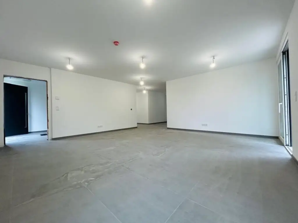 Neubau-Erstbezug: Flexible EG-Gewerbefläche für Praxis, Büro oder Ordination am Rosenhügel