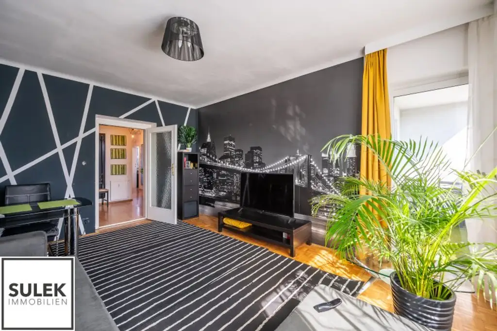 befristet vermietete 3 Zimmer -Wohnung mit Loggia im 8.Stock inkl. Fernblick