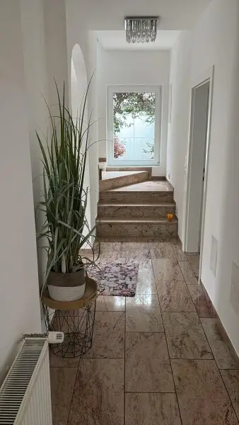 JETZT NEU: PRIVATE  Villa in 1130 Wien !  Top-Lage: Wohnkomfort für Ihre Familie