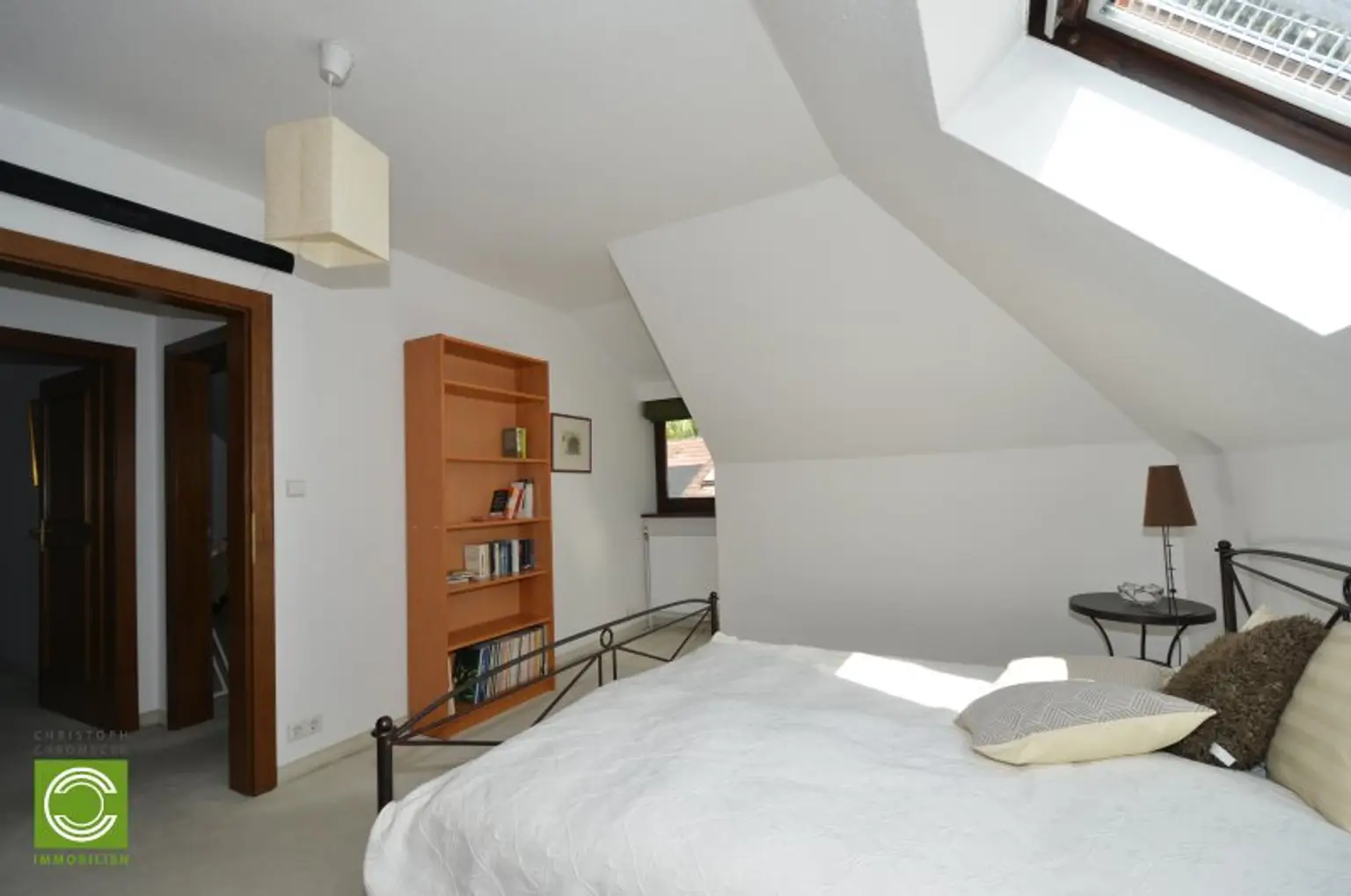 CHRISTOPH CHROMECEK IMMOBILIEN - PERCHTOLDSDORF - Gepflegtes und geräumiges Einfamilienhaus mit vielen Extras!