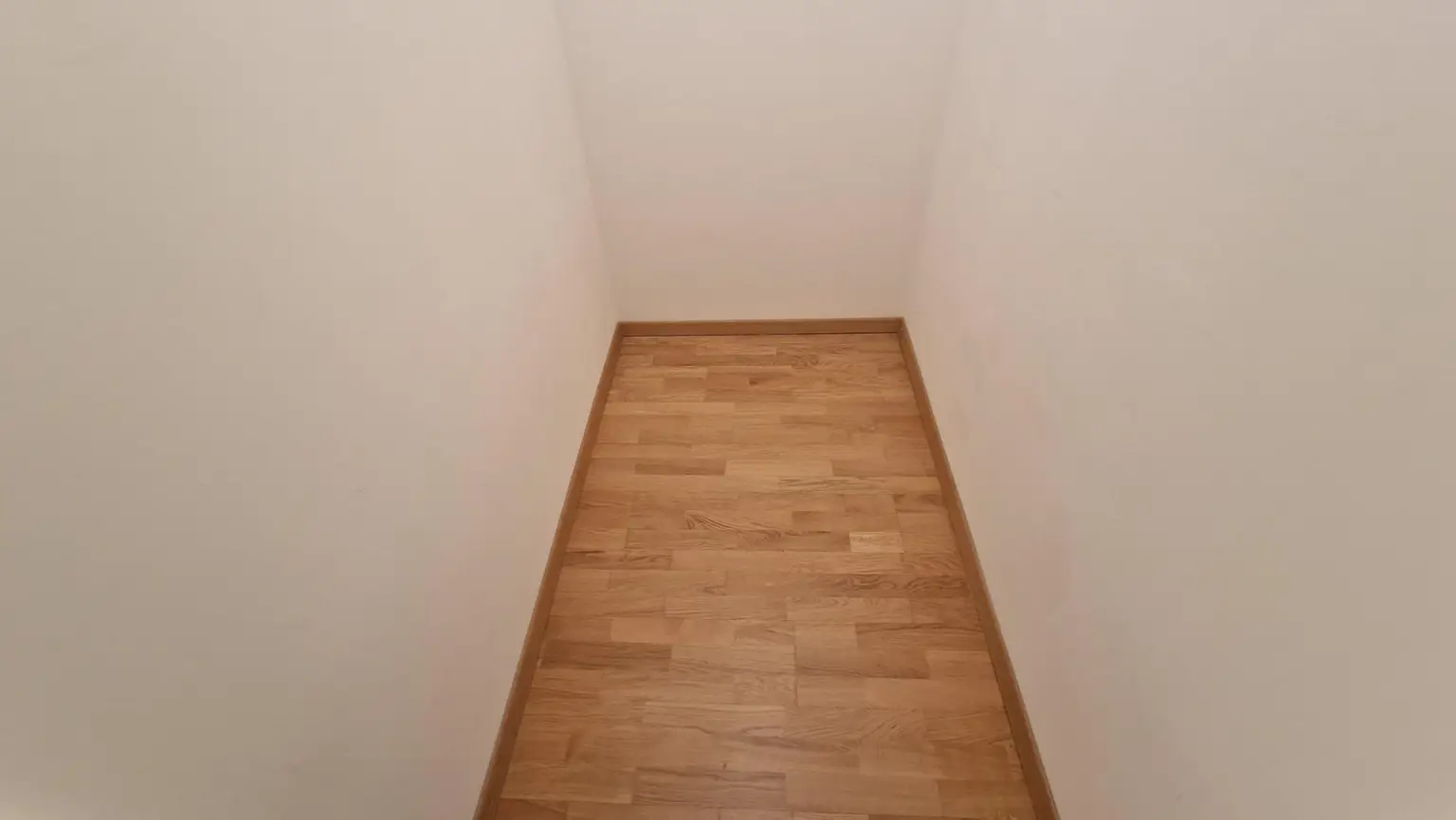 Moderne 3 Zimmer Wohnung ++ GYM ++ 6.OG ++ Energieklasse A