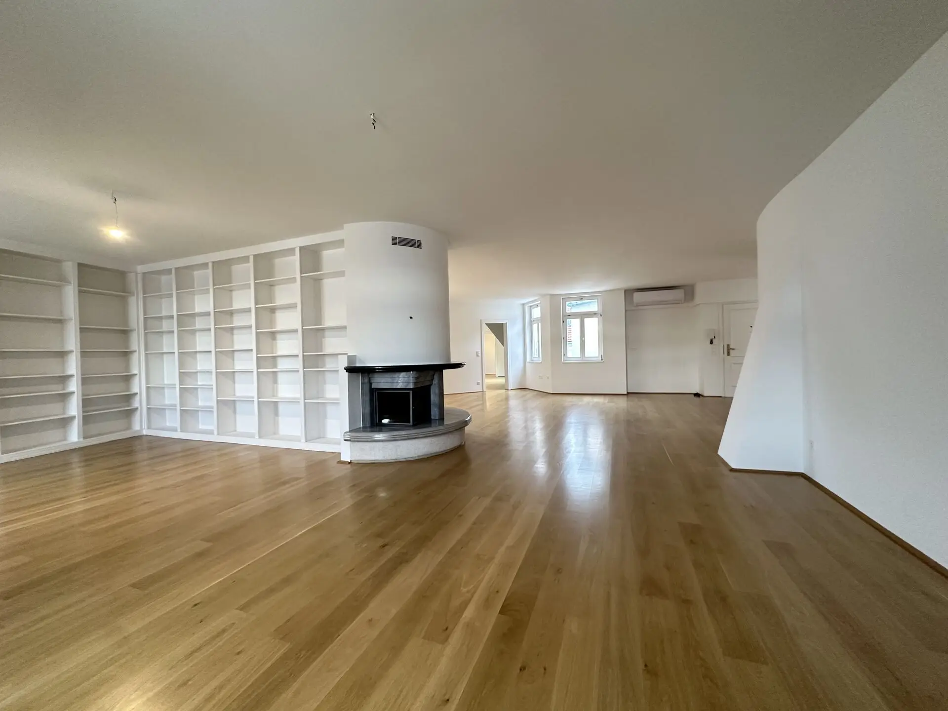 20251211_123634993_iOS