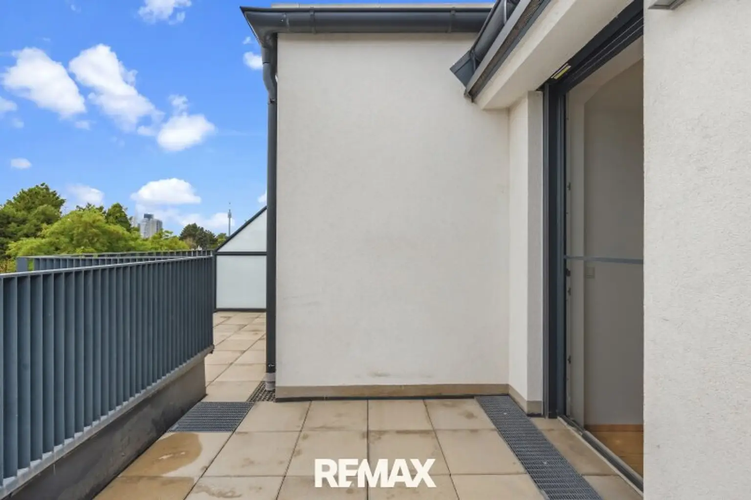 16 MTW 1220 Wien Donaustadt Balkon