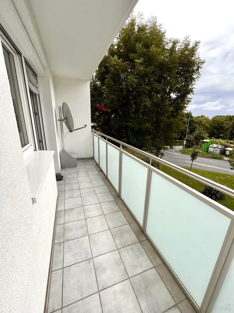 Loggia Richtung Süden