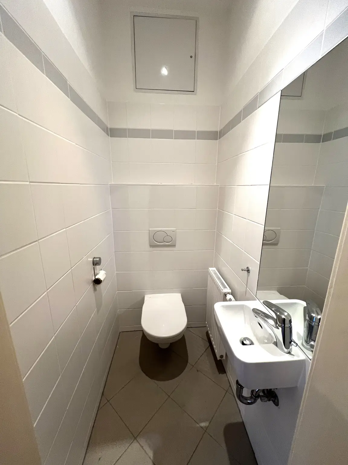 Wohnen in Bestlage: Schöne 4-Zimmer Altbauwohnung