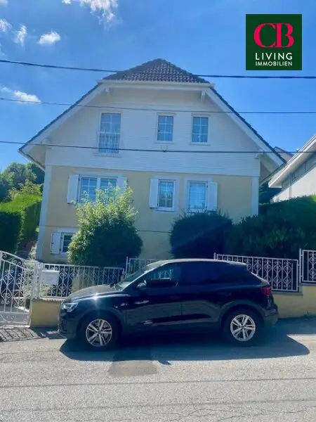 FAMILIENTRAUM IN BESTLAGE AM  HEUBERG