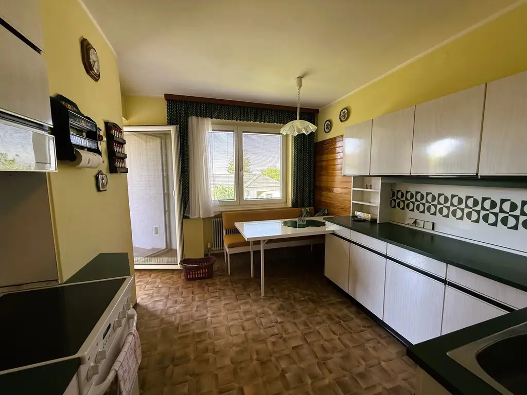 Idyllisches Einfamilienhaus mit gepflegtem Garten