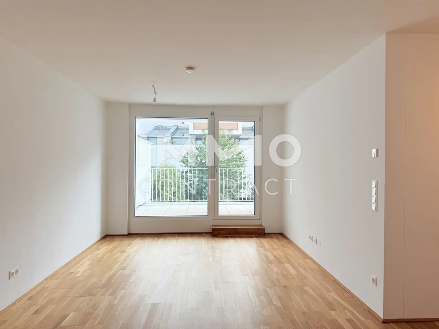 EDI N° 7 - Erstbezug Provisionsfreie 3 Zimmerwohnung mit Loggia und grosser Terrasse