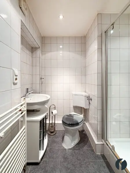 Ein Haus zum Wohnungspreis: viel Platz, Garten und Pool inklusive