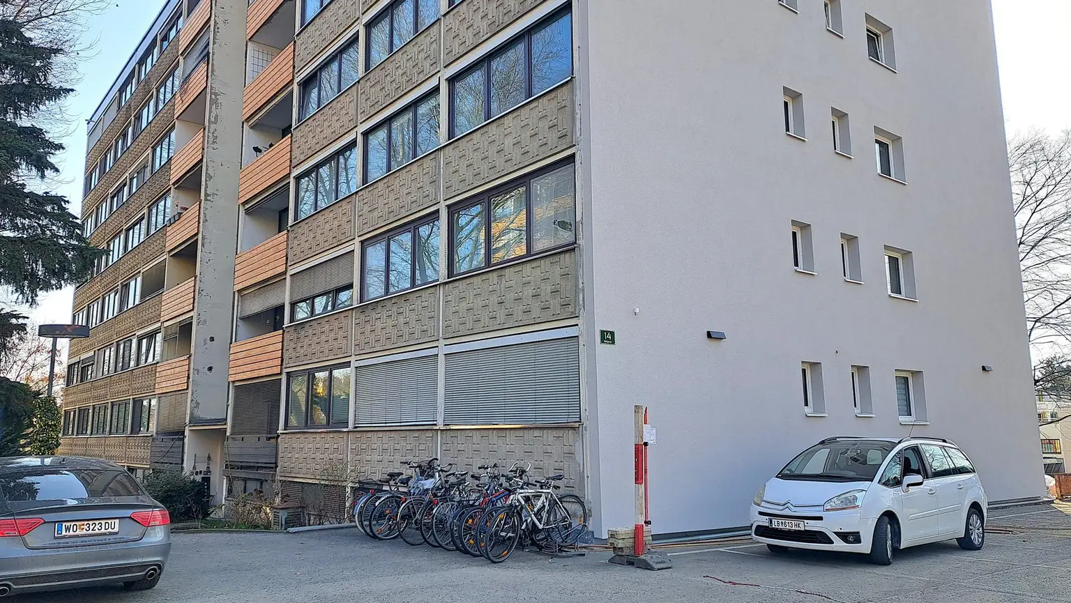 Gebäude