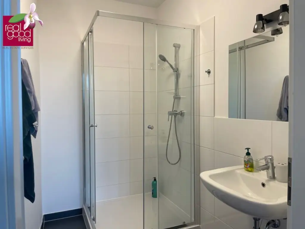 Neubau-Apartment in repräsentativen Gründerzeithaus