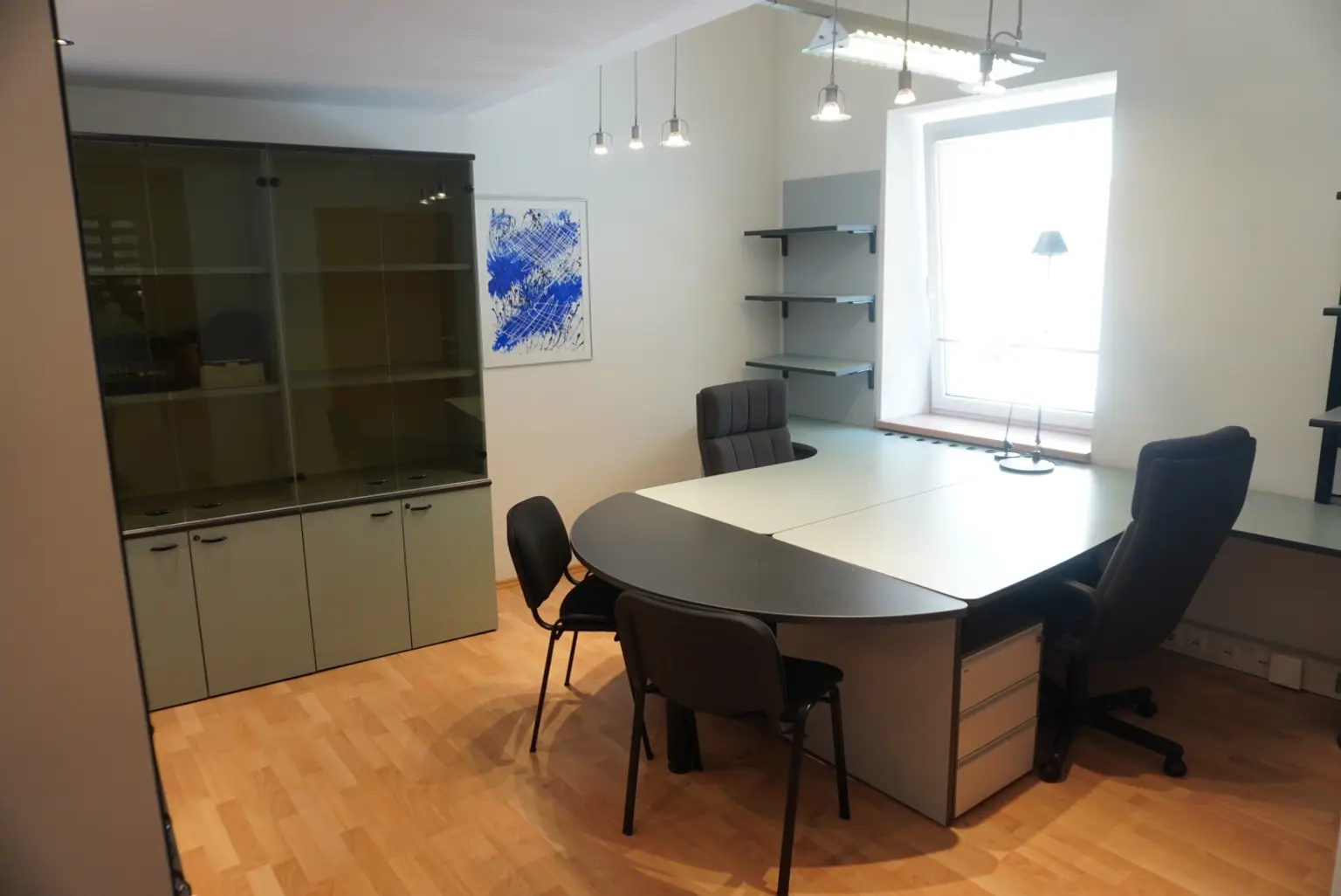 Büro 9