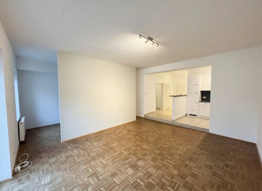Moderne 2-Zimmer-Wohnung mit offener Wohnküche im 18. Bezirk