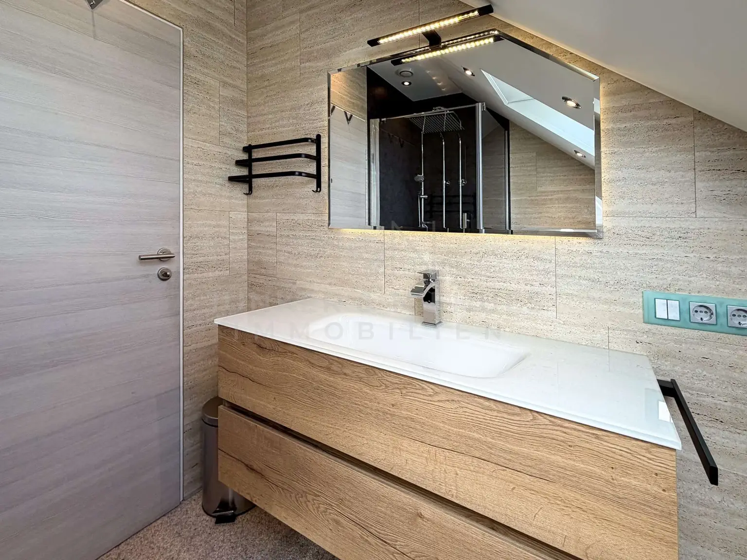 Bad mit Dusche