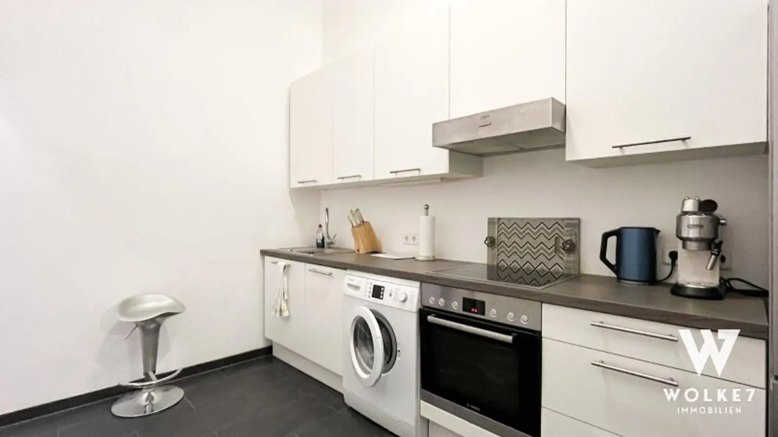 Stilvolle 2,5-Zimmer-Altbauwohnung im gepflegten Zustand I seperate Küche I Nähe Westbahnhof, Schweglerstraße
