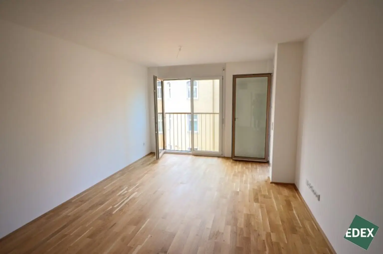 Moderne 2-Zimmer-Wohnung mit Loggia Nähe Schönbrunn