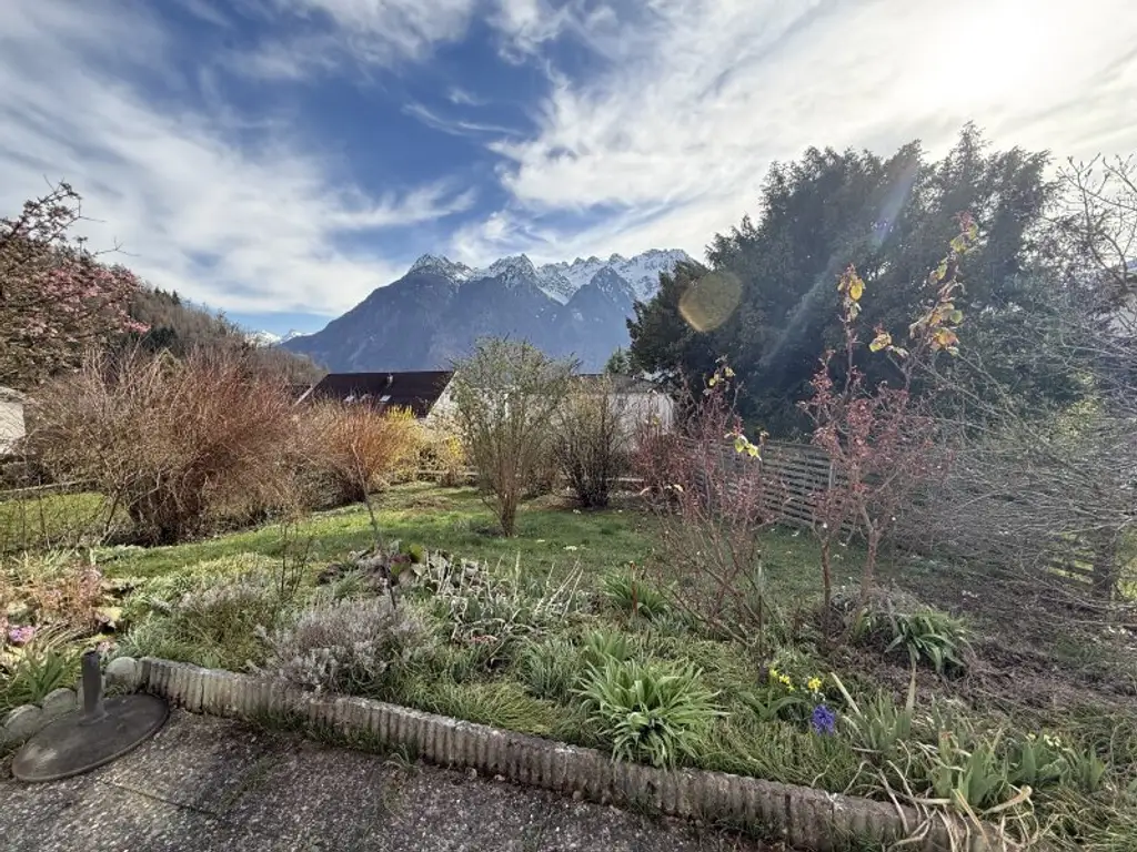 Einfamilienhaus mit Garten, Balkon und Bergblick in Bludenz zu vermieten